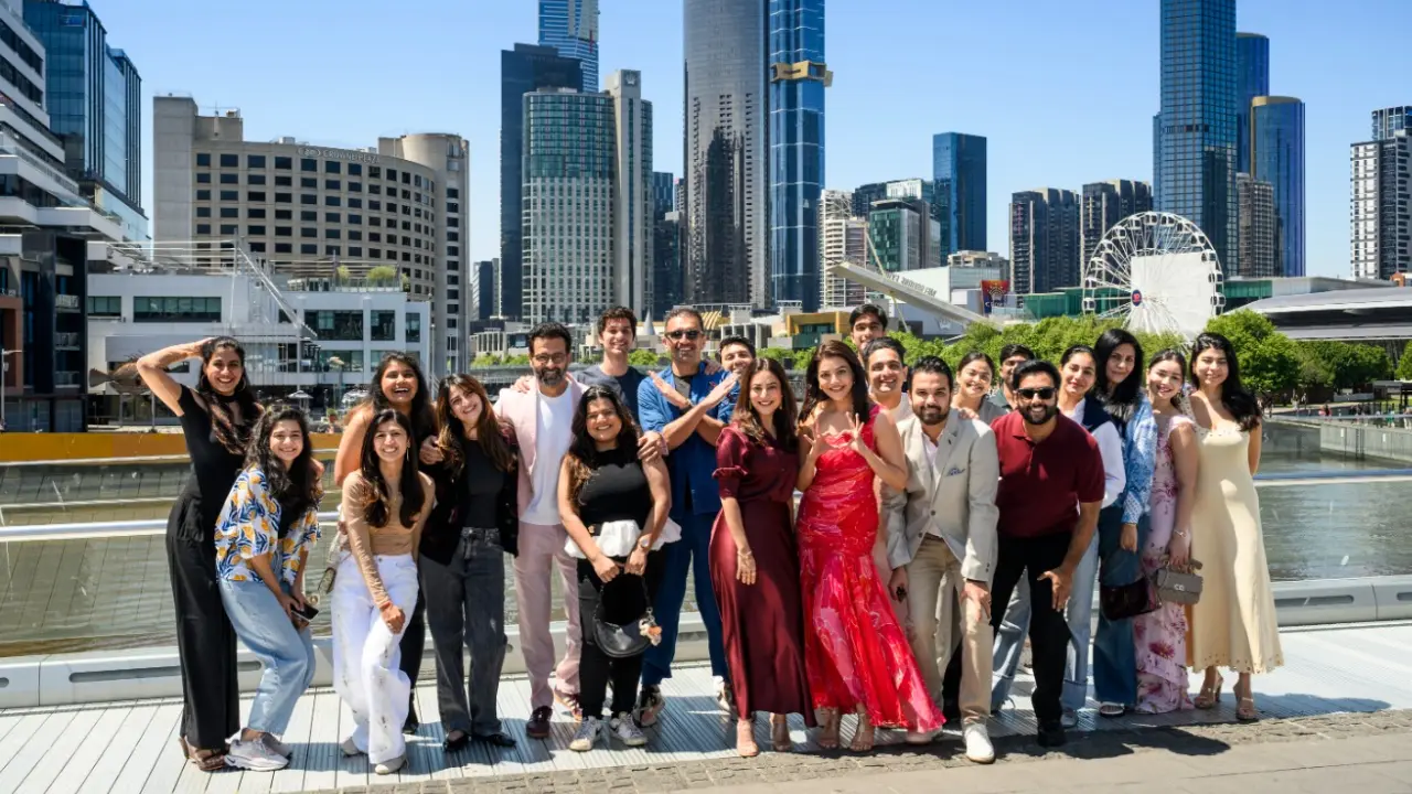 Diljit Dosanjh`s Melbourne concert: Spot these Bollywood stars