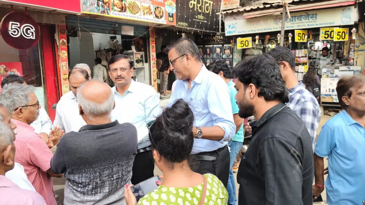 Residents stop piling at Mumbai’s Elphinstone Bridge over safety fears