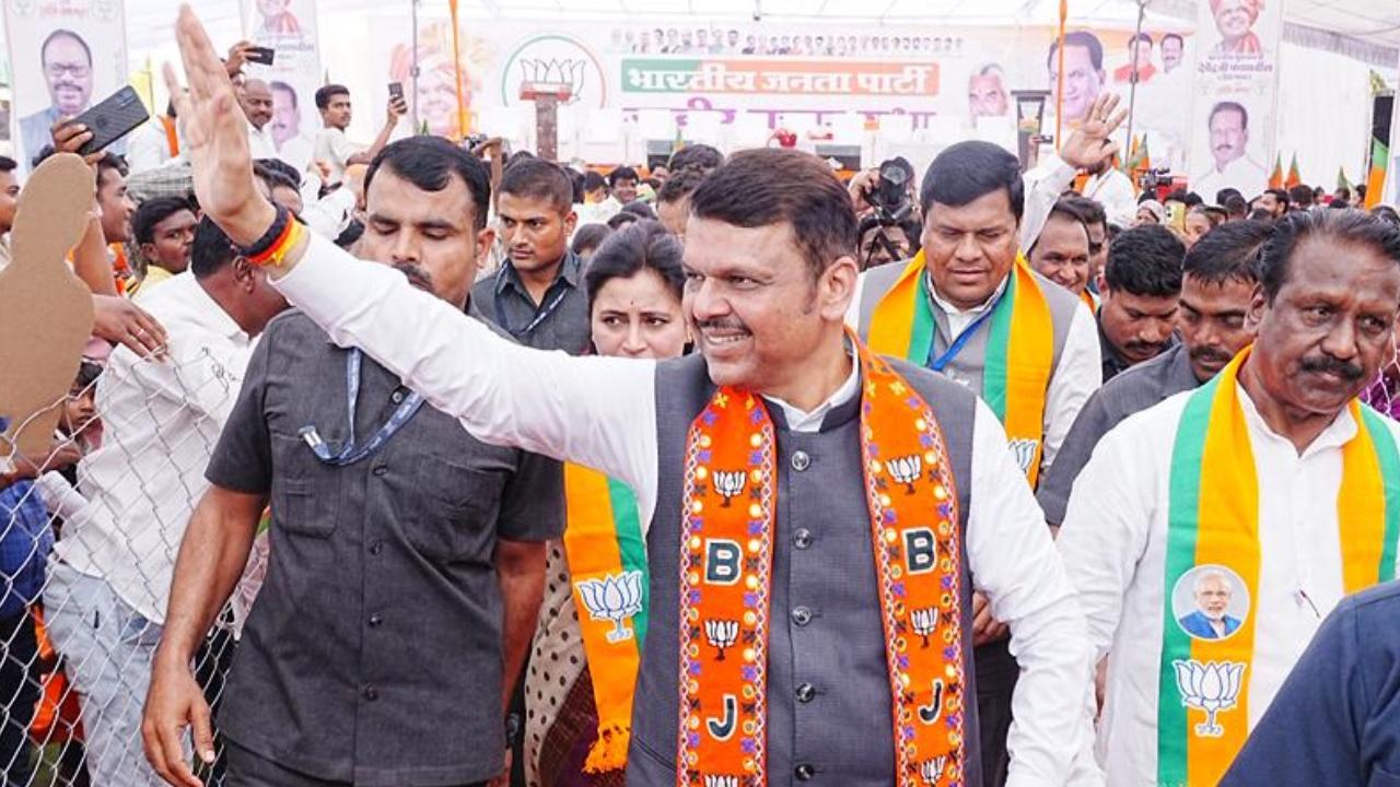 Back leaders aligned with Modi’s development agenda: CM Fadnavis