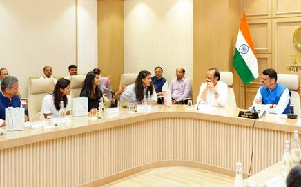 A felicitation programme held at the CM's official residence 'Varsha' in south Mumbai. Pics/X