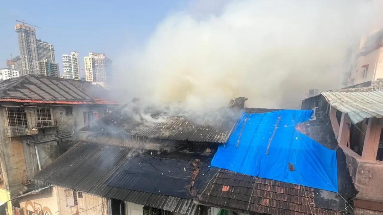 The officials said that the blaze was reported at around 2.45 pm on Thursday afternoon. Pics/Ashish Raje