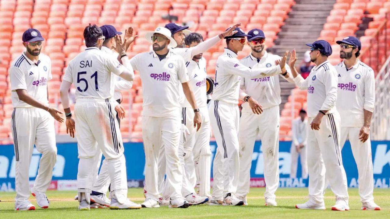 Team India hold practice session ahead of Kolkata opener against the Proteas