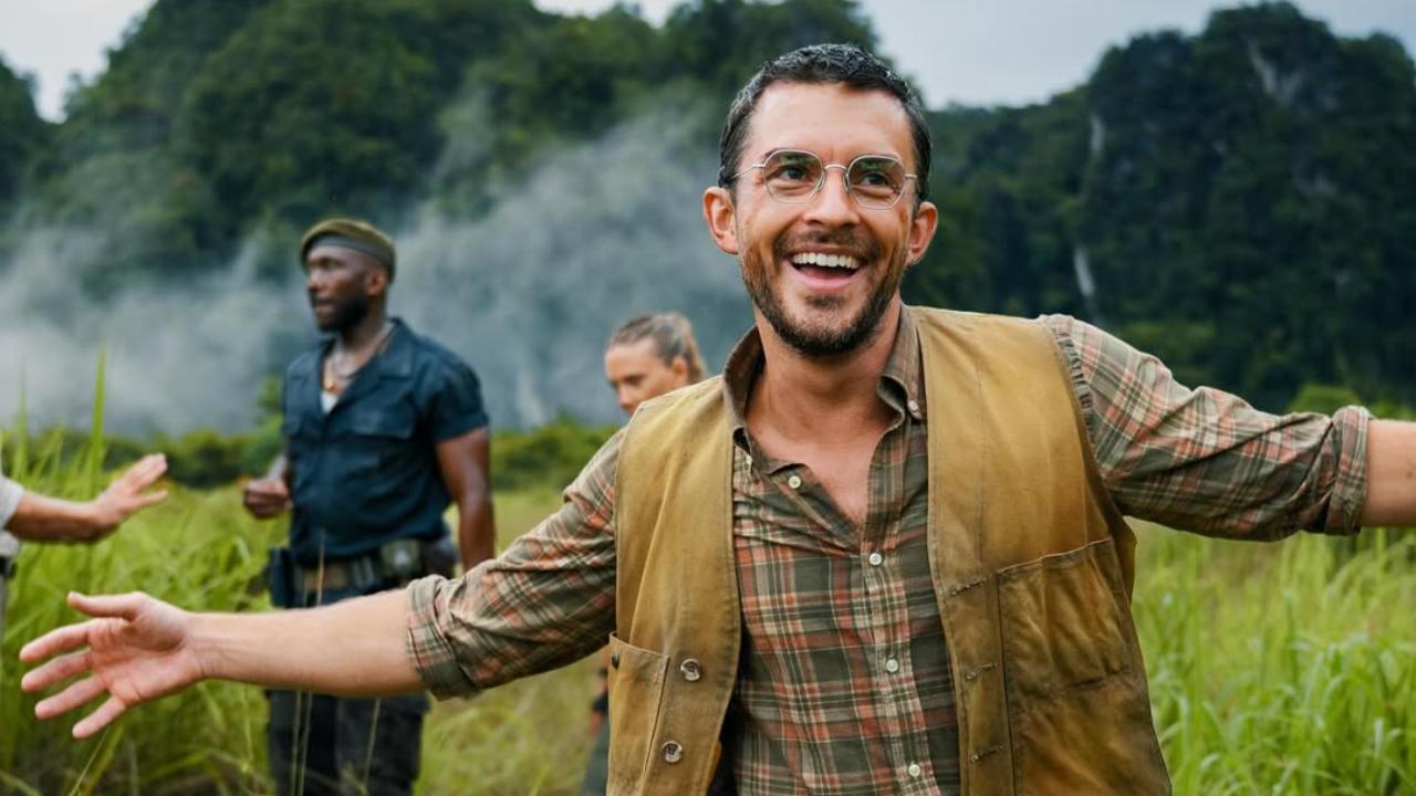 Jonathan Bailey has been crowned People magazine’s Sexiest Man Alive for 2025, making history as the first openly gay actor to receive the title. The Bridgerton star called the honour both flattering and “completely absurd. Read full story here