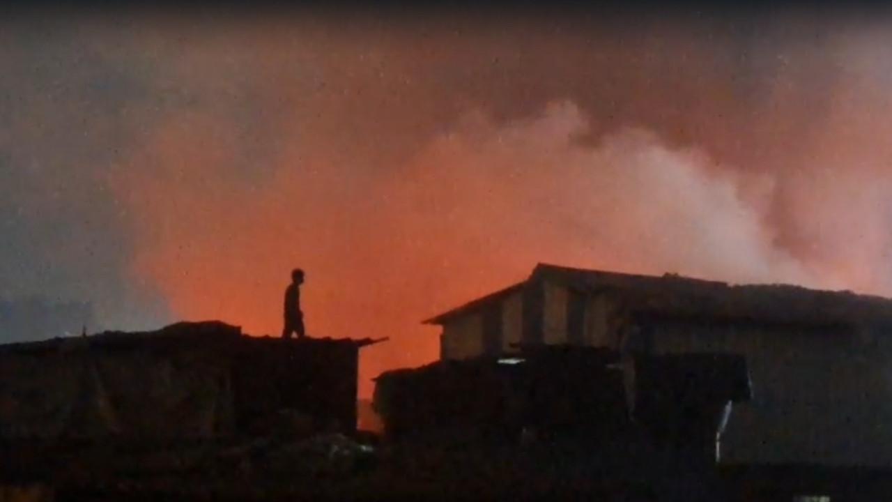 IN PHOTOS: Massive fire breaks out at godown in Mumbai's Kurla