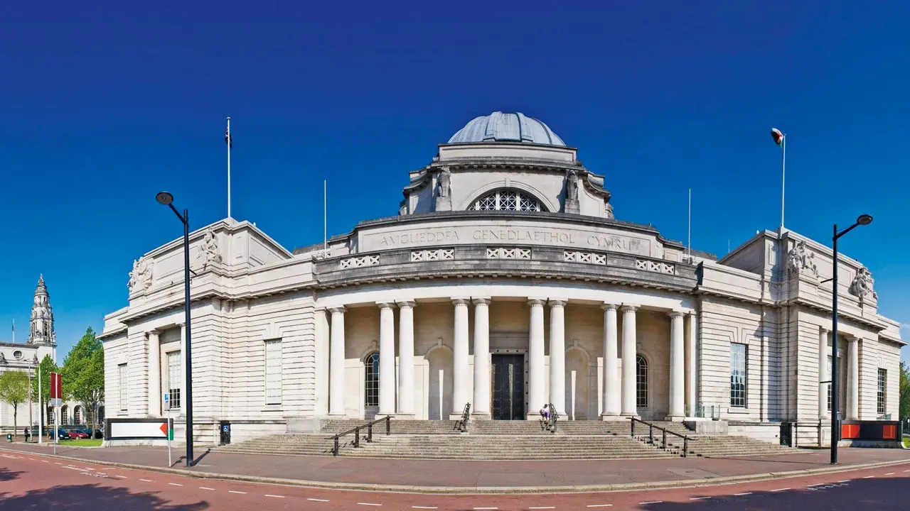 Art-rageousAI-generated artwork hung in UK museum goes unnoticed