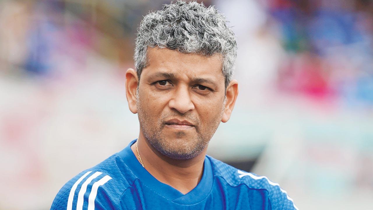 Amol Muzumdar, Head Coach