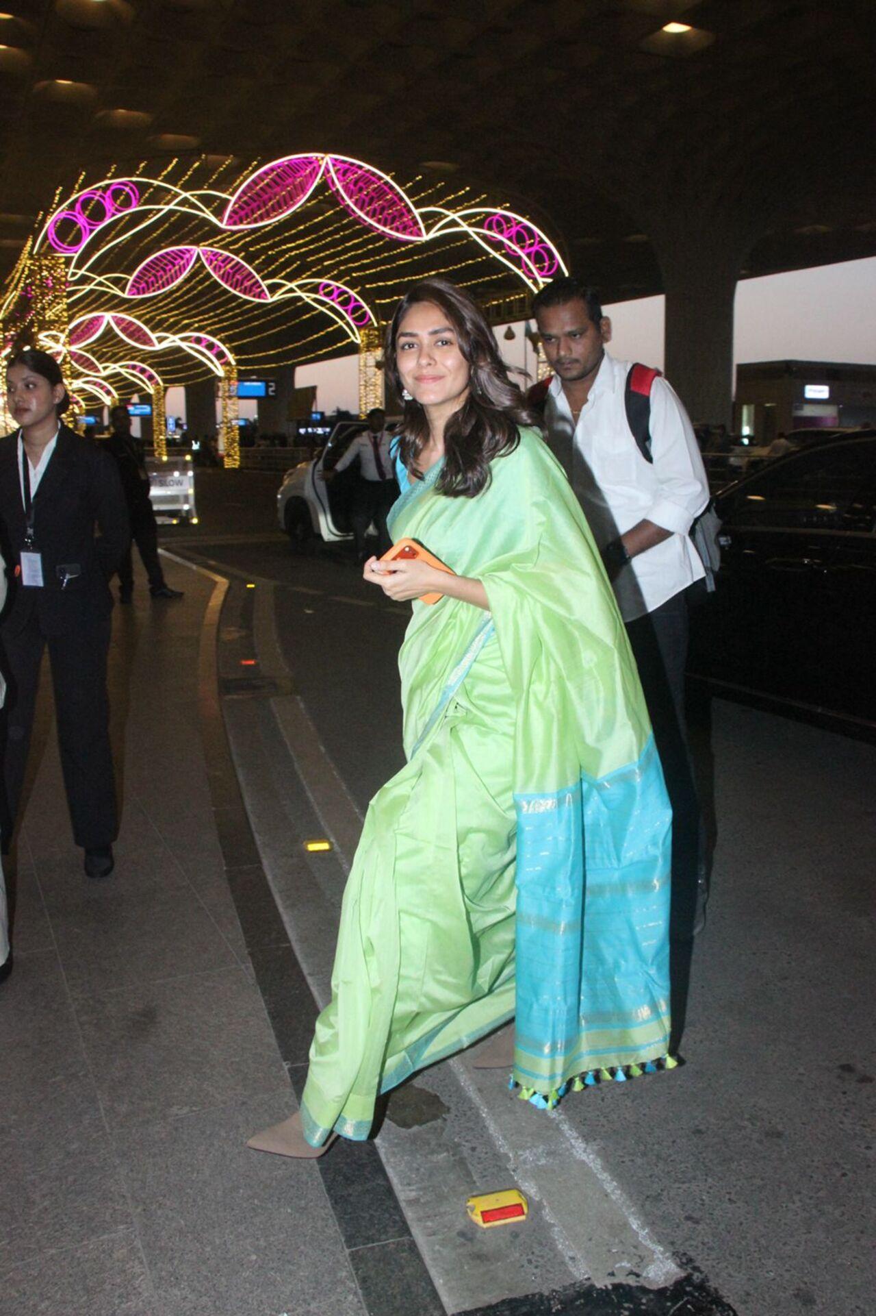 A saree for an occasion, Mrunal Thakur looks stunning