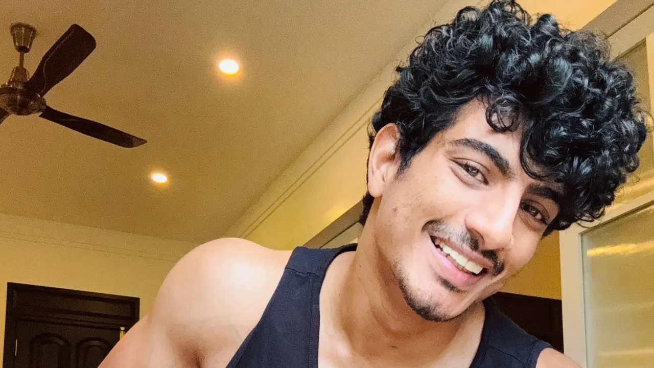 Palaash Muchhal`s phone number leaked amid cheating scandal