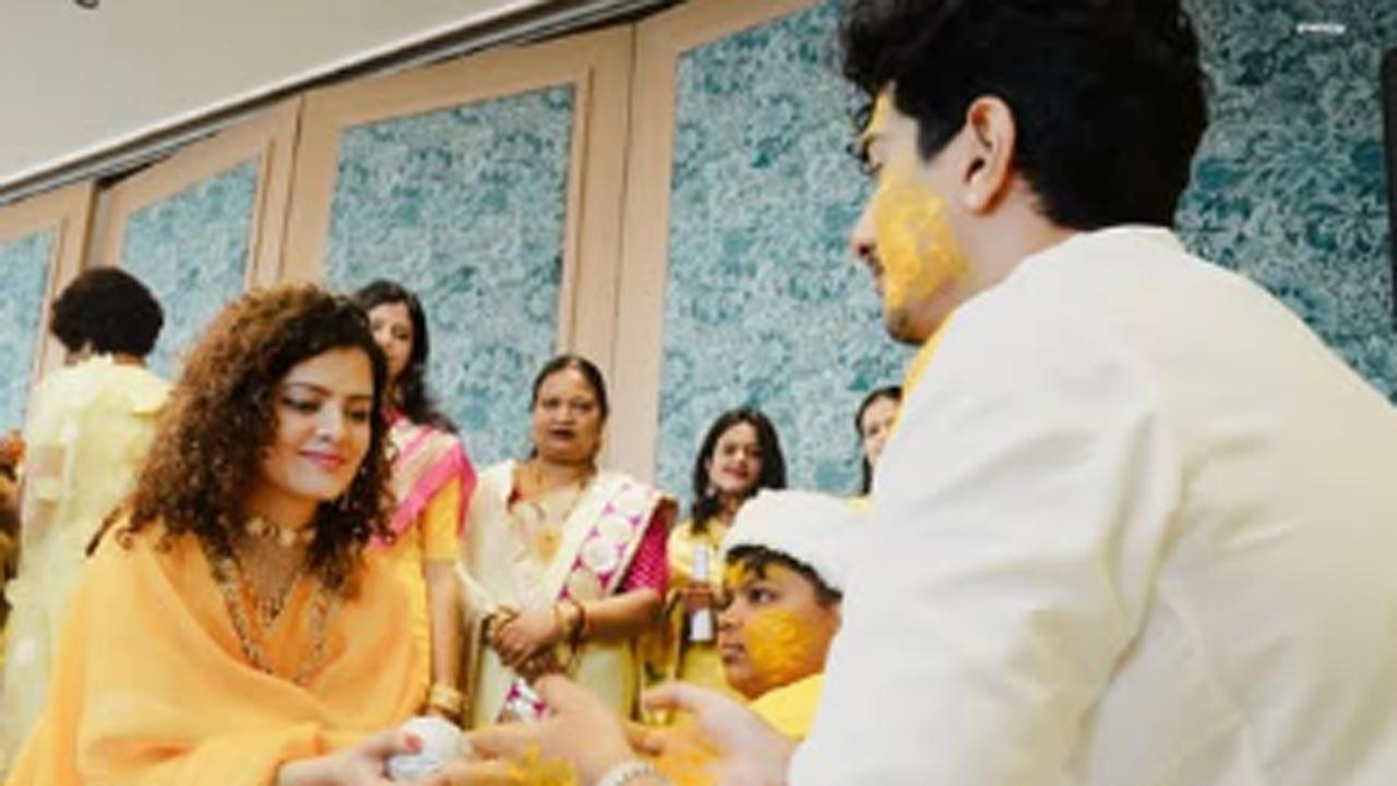 Palak Muchhal shares Palaash’s haldi moments before wedding to Smriti Mandhana