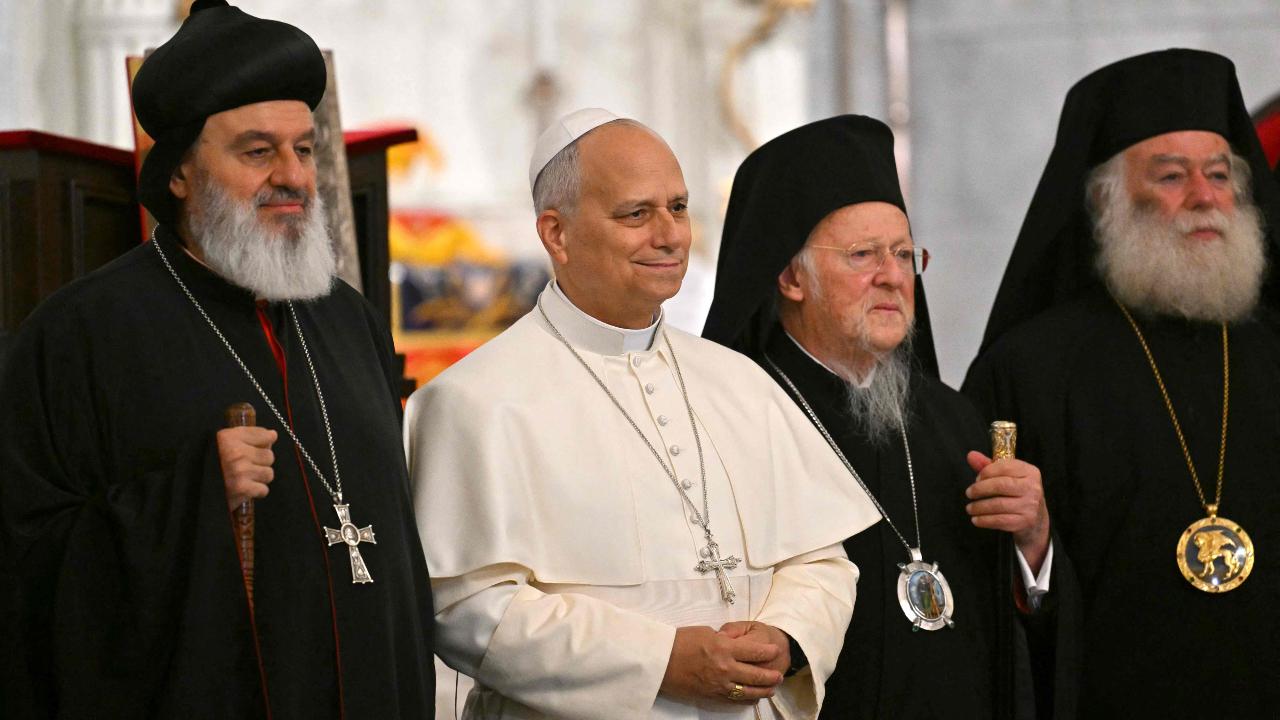Pope Leo XIV leads unity prayer at historic site in Turkiye