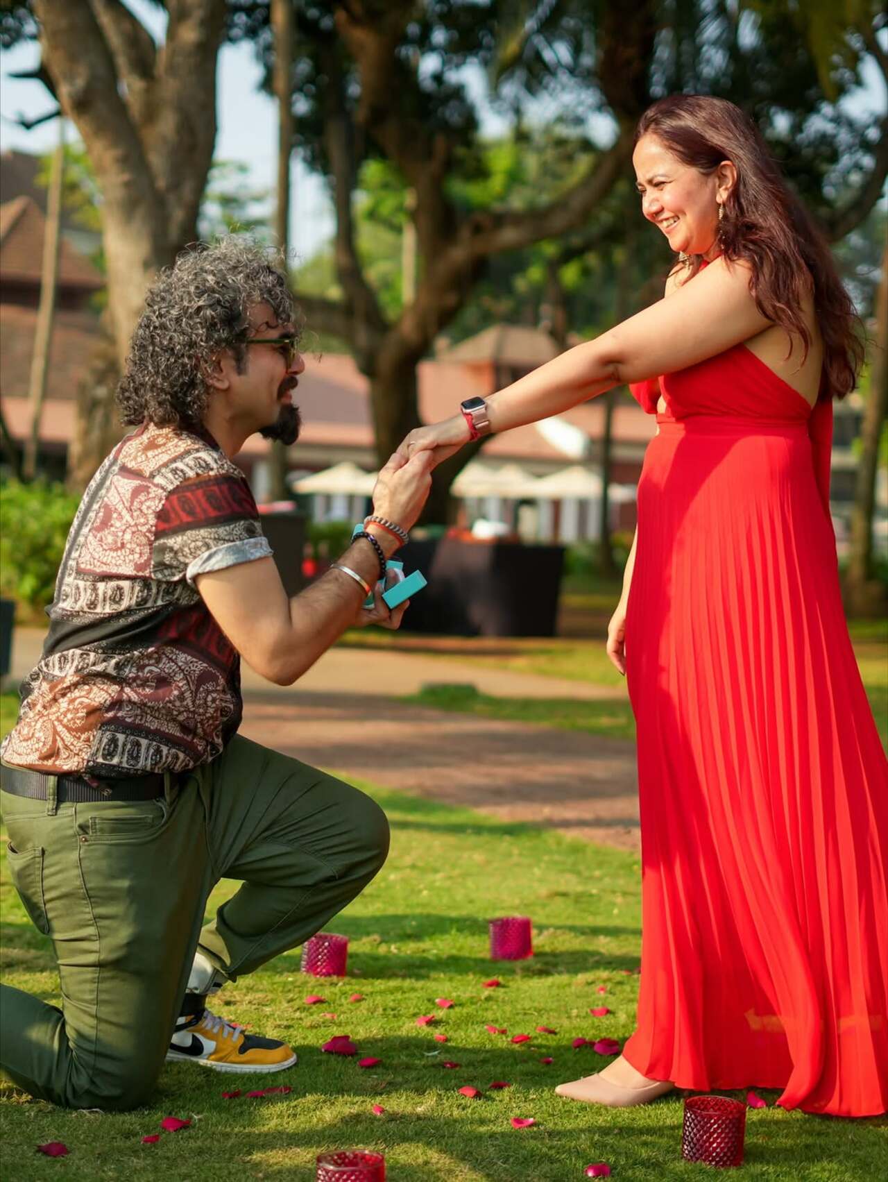 The ring was made for her, as Nomish seals the deal