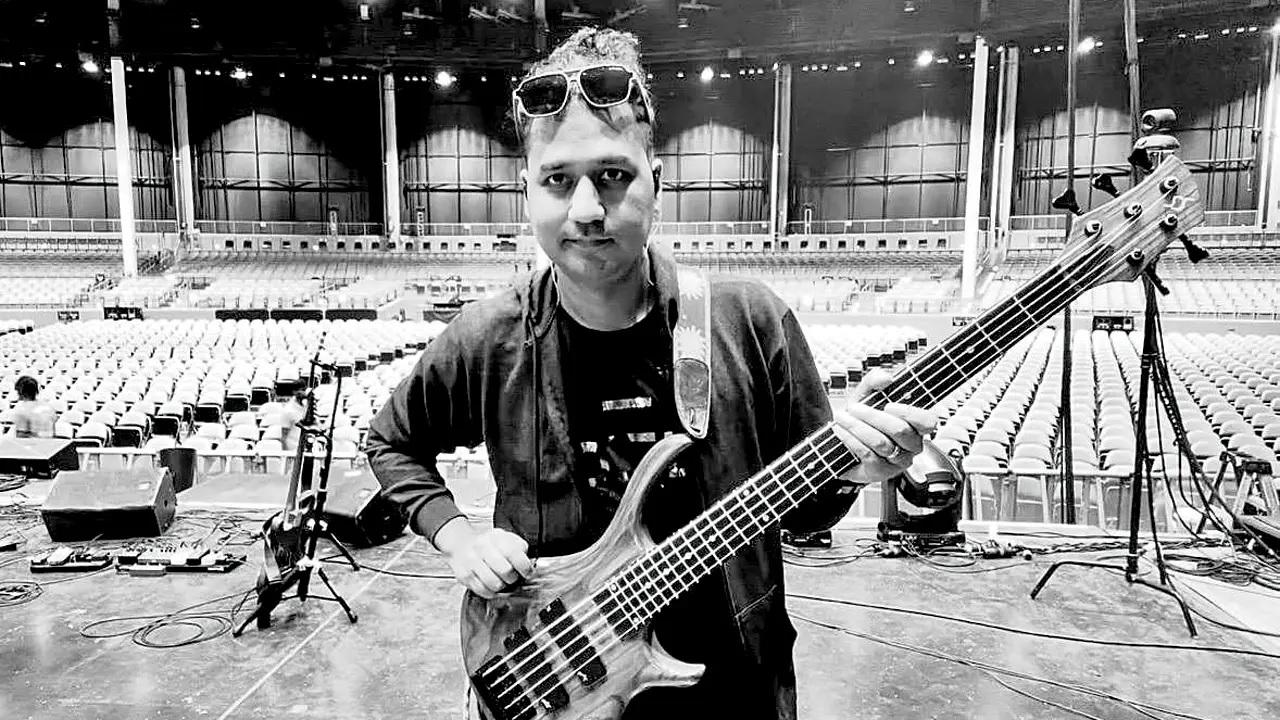 ThursdayAll about the bassAbbey Road Institute Mumbai is hosting an ‘Introduction to Bass Tones’ workshop on. It will be led by Dibyajyoti Nath (bass player for Shankar-Ehsaan-Loy and Farhan Akhtar).Time 10 am to 1 pm At 6th Floor, Multilink House, Khar West. Log on to abbeyroadinstitute.in