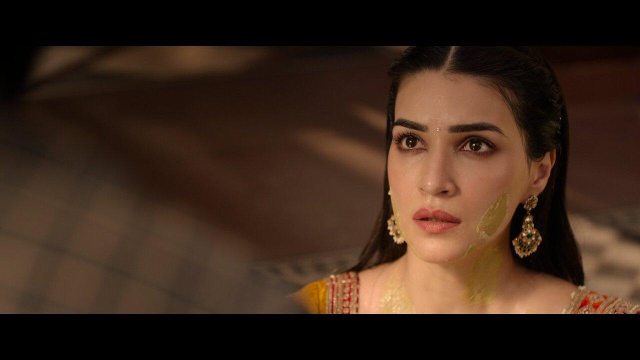A love triangle and Mukti’s alcohol addiction in the second half further add to the convoluted plot. At one pointm she is begging Shankar to stay alive to take care of her child with another man. Why? When the narrative was building up, it wasn't even clear whose child it is as she had broken the alliance.