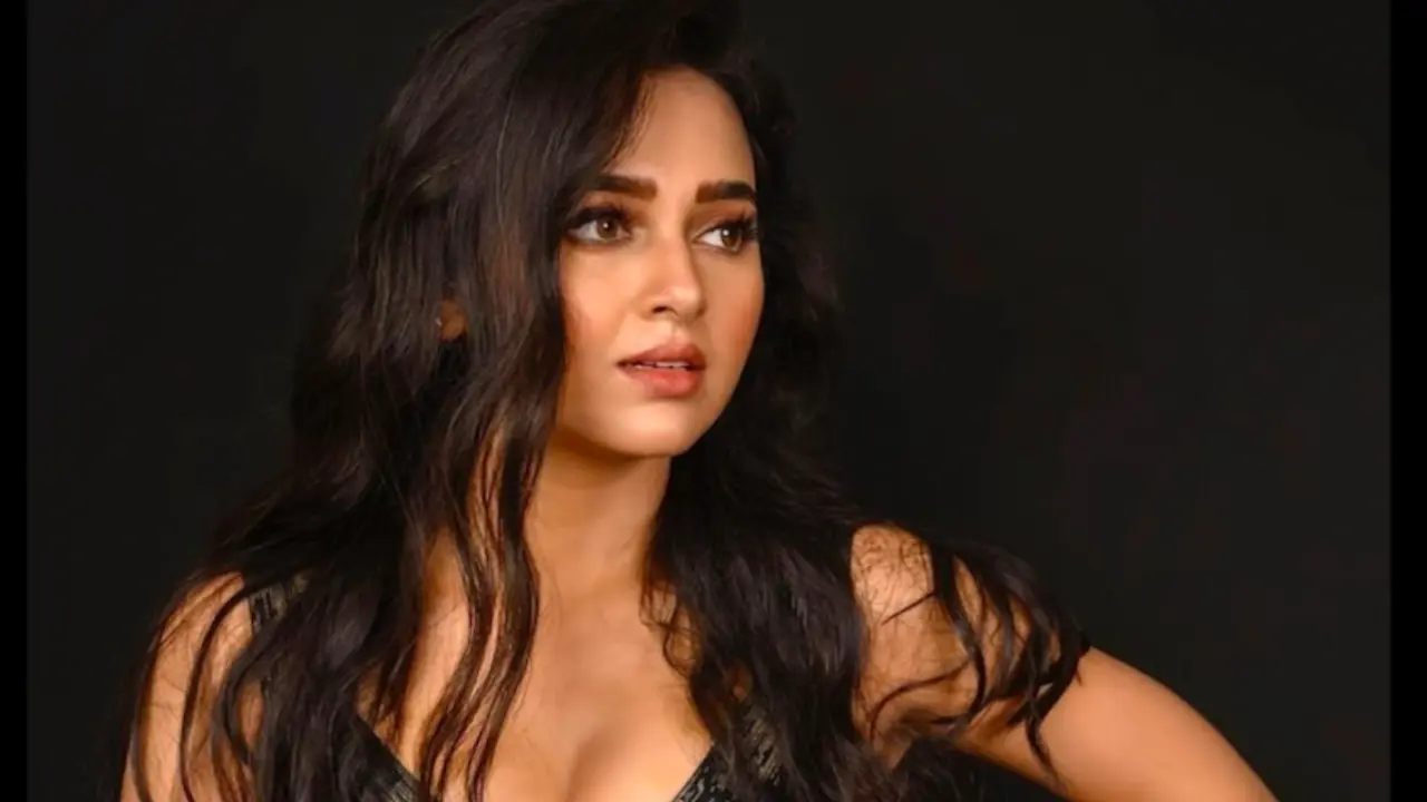 Tejasswi Prakash Revela Luta Contra Insônia: 'Não Consigo Dormir!'