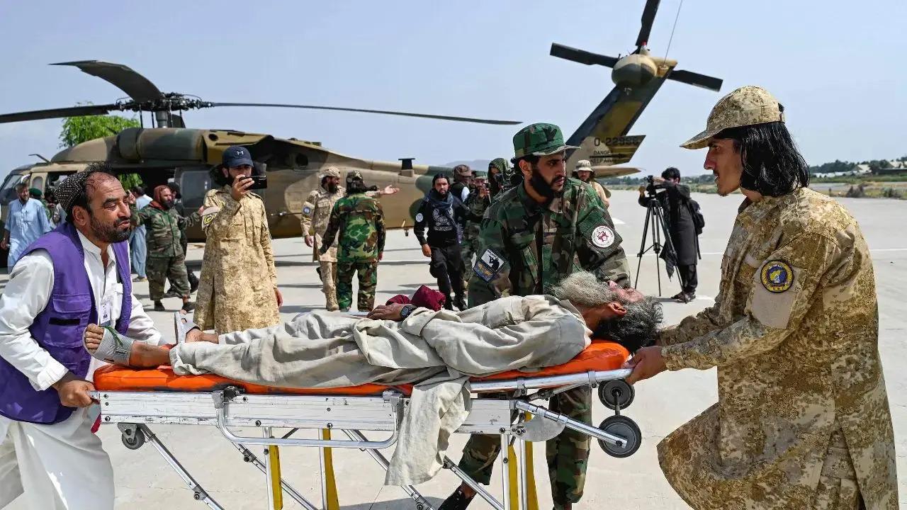 Afganistán y Pakistán redactan propuesta de paz tras largas conversaciones Afganistán y Pakistán redactan propuesta de paz tras largas conversaciones