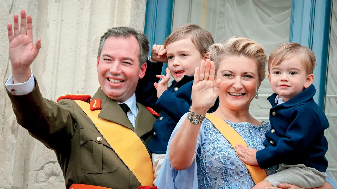 Luxembourg’s crown passes to Guillaume after Henri’s abdication