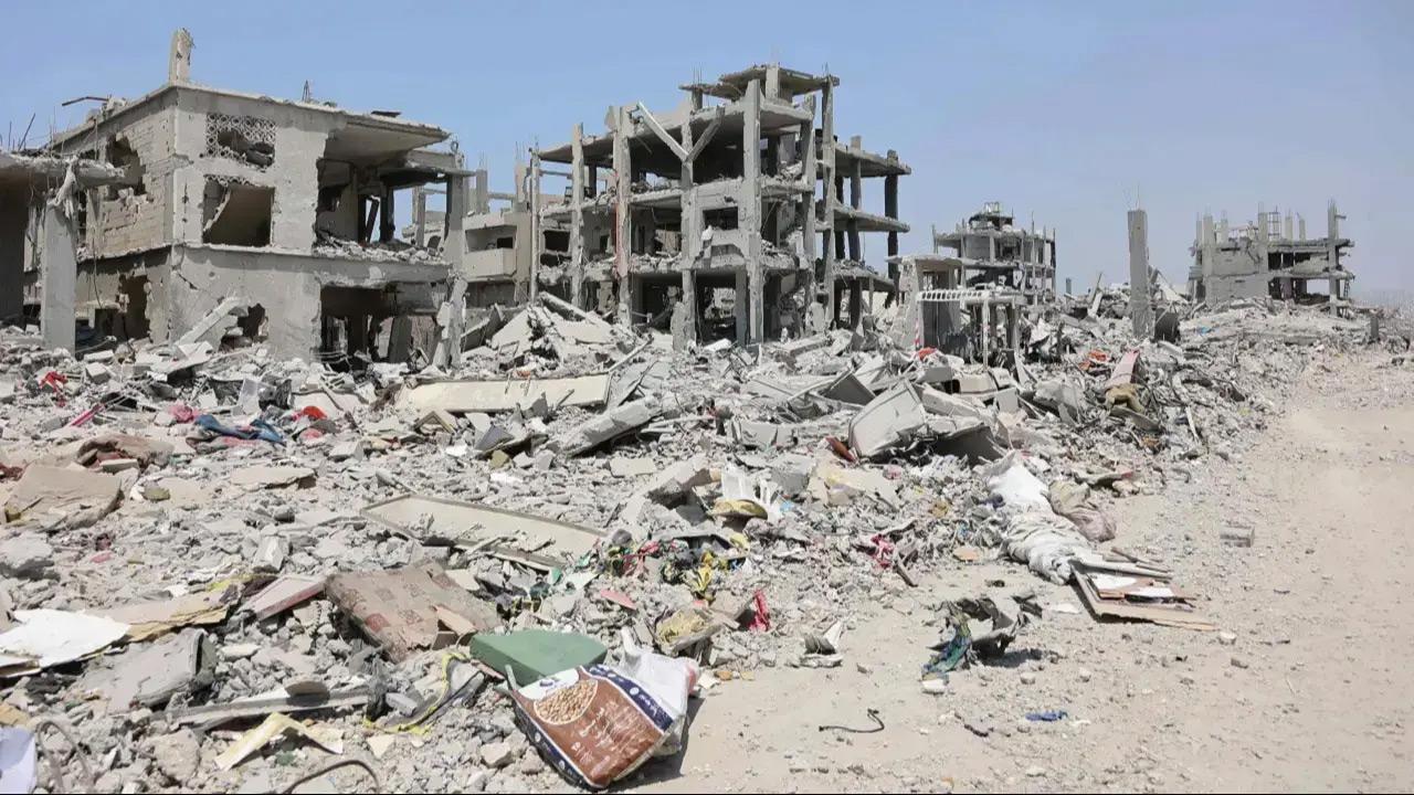 UK: Jews gather to mark 2 years of Hamas attack on Israel