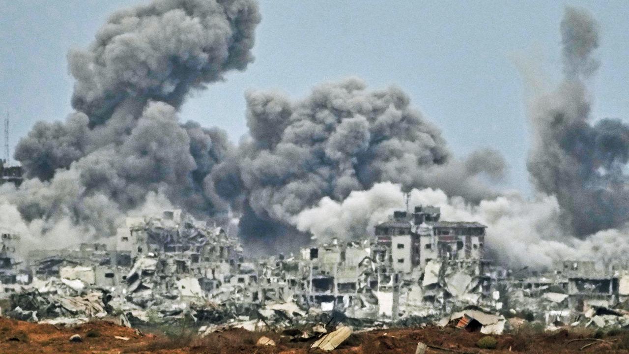 Israel and Hamas agree to Gaza ceasefire and hostage release under Trump plan