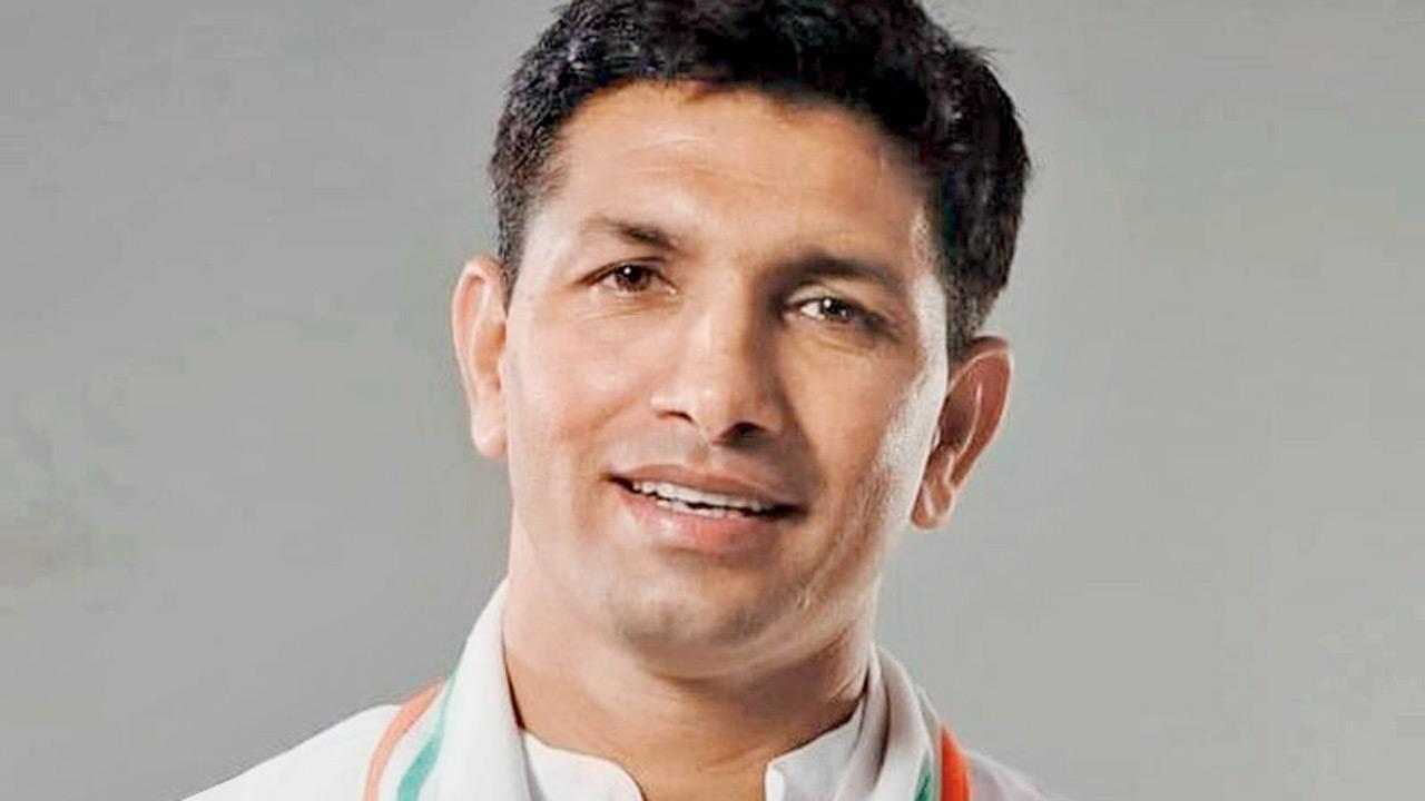 Madhya Pradesh: el Congreso pide que la CBI investigue la disputa por los jarabes para la tos Madhya Pradesh: el Congreso pide que la CBI investigue la disputa por los jarabes para la tos