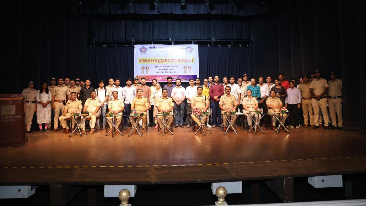 Mumbai Police returns stolen items and missing phones worth over Rs 1.10 crore amid Diwali