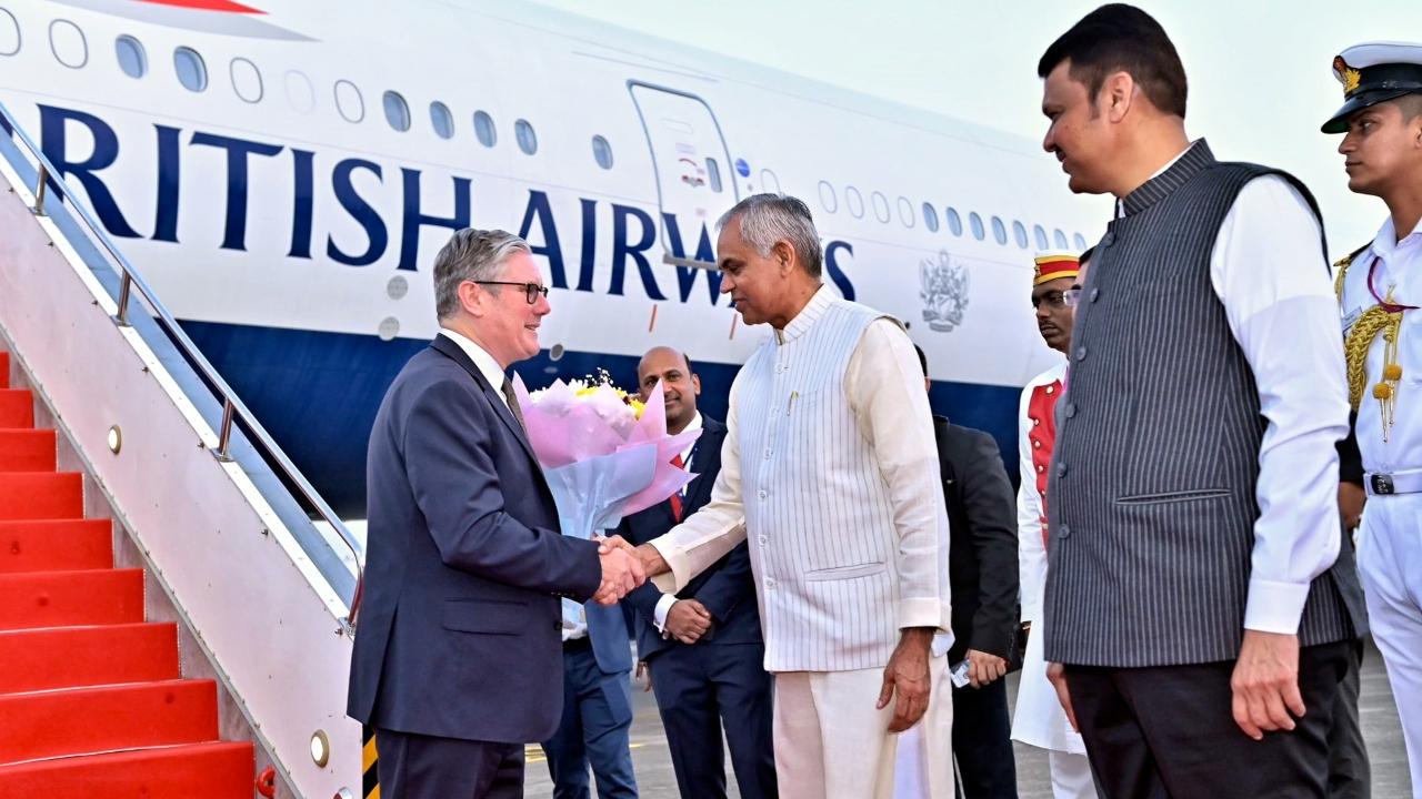 Starmer, who flew in from London along with a business delegation, was greeted at the Chhatrapati Shivaji Maharaj International Airport by Maharashtra CM Devendra Fadnavis, Deputy CMs Eknath Shinde and Ajit Pawar, and state Governor Acharya Devvrat