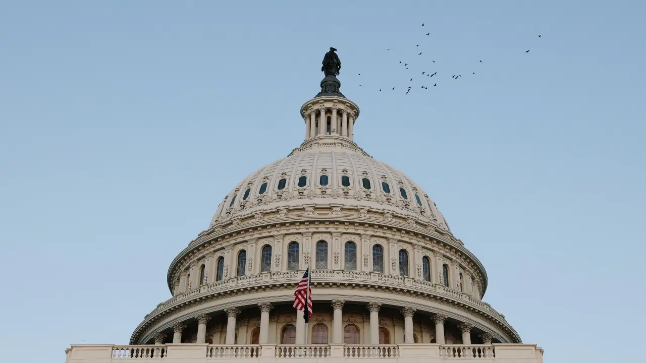 US Govt Shutdown: Republicans, Democrats trade barbs as tourist places close