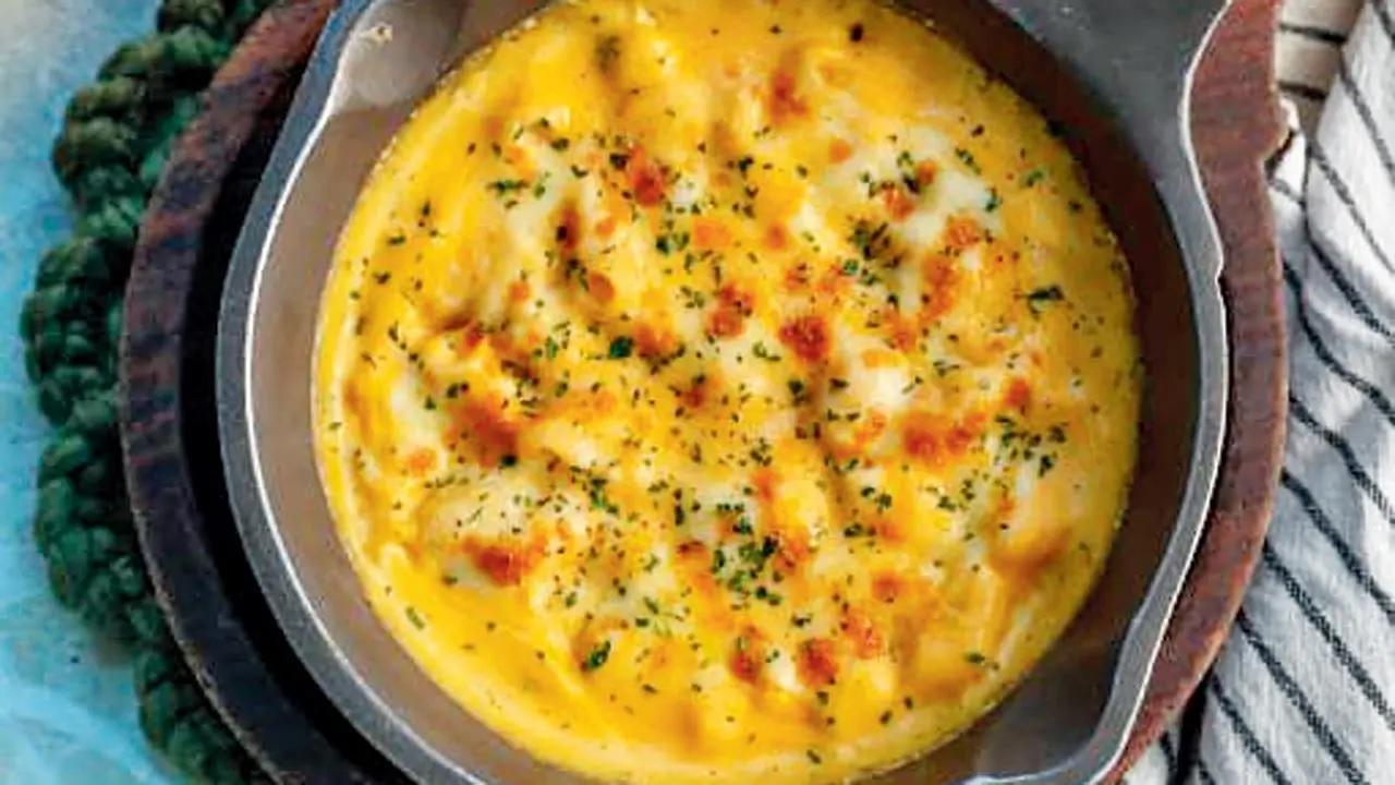 The classic foreverSome traditions have been passed down through the years, like this Mac n Cheese. With three premium cheeses layering a luxurious macaroni, this one is perfect for an Italian taste.At Sammy Sosa, 18, Meera CHS, Link Road, Oshiwara, Andheri West.Call 9833666555Cost Rs 550 