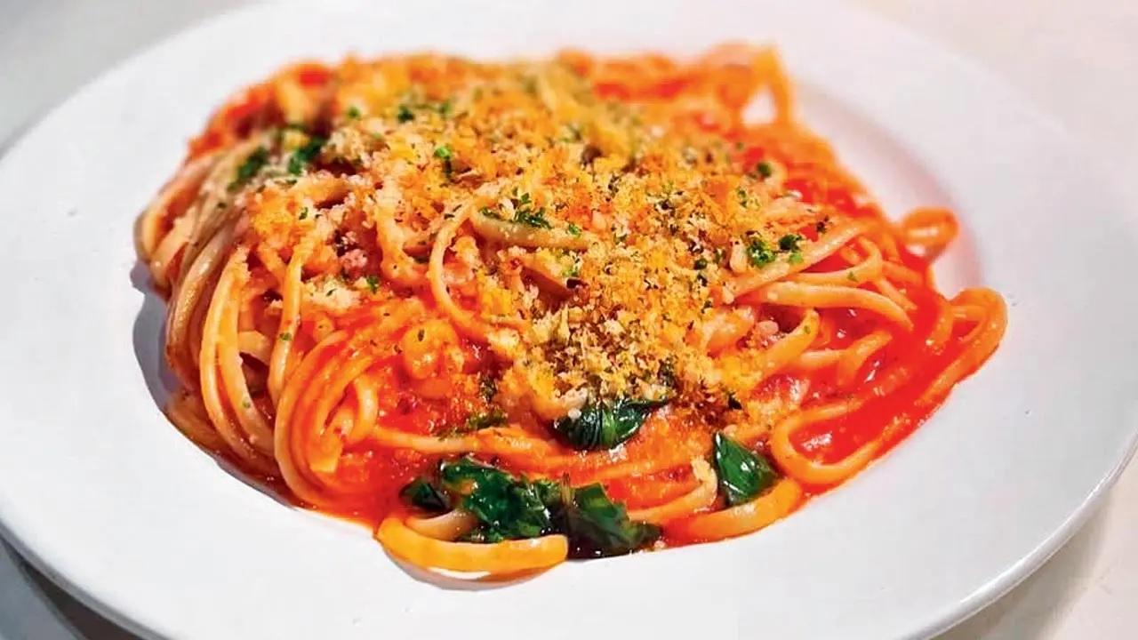 Keep it classicFor something simple but memorable, try the Linguine pasta at this Lower Parel eatery, made with tomato sauce, dried chilli, garlic, basil, and completed with a drizzle of parmesan and pangrattato.At Toast Pasta Bar, Kamala Mills Compound, Senapati Bapat Marg, Lower Parel.Call 9594398238Cost Rs 850