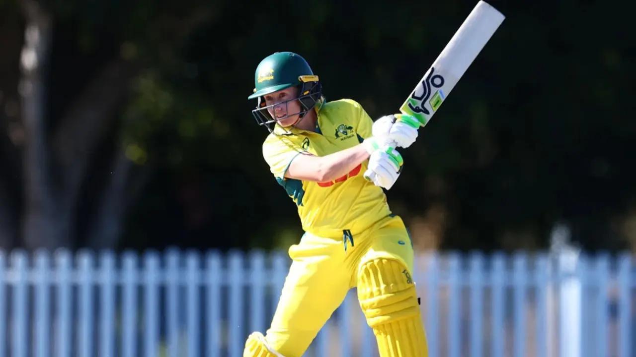 Opening the innings for Australia, skipper Alyssa Healy departed after scoring just five runs in 15 balls (Pic: File Pic)
