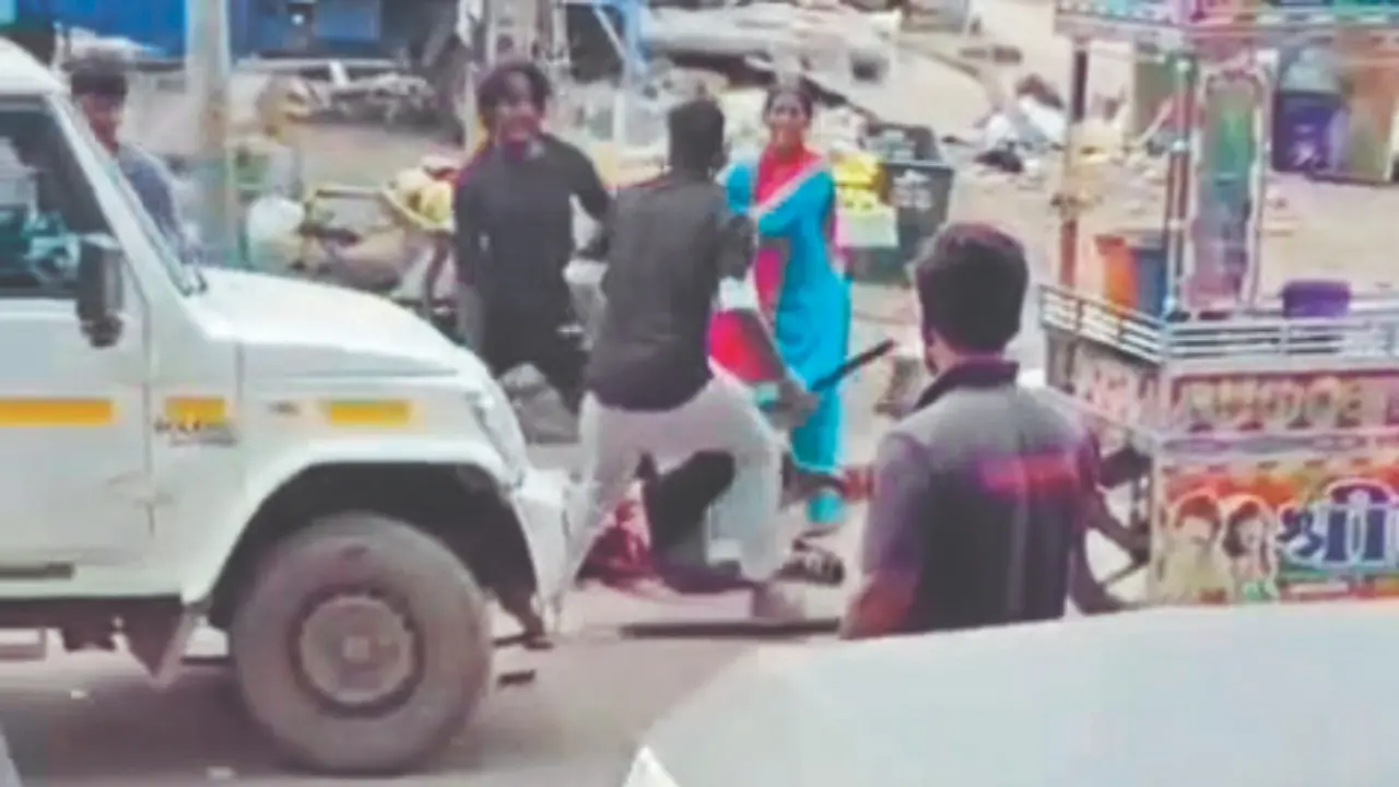 attack dahisar news 1760112166516 d