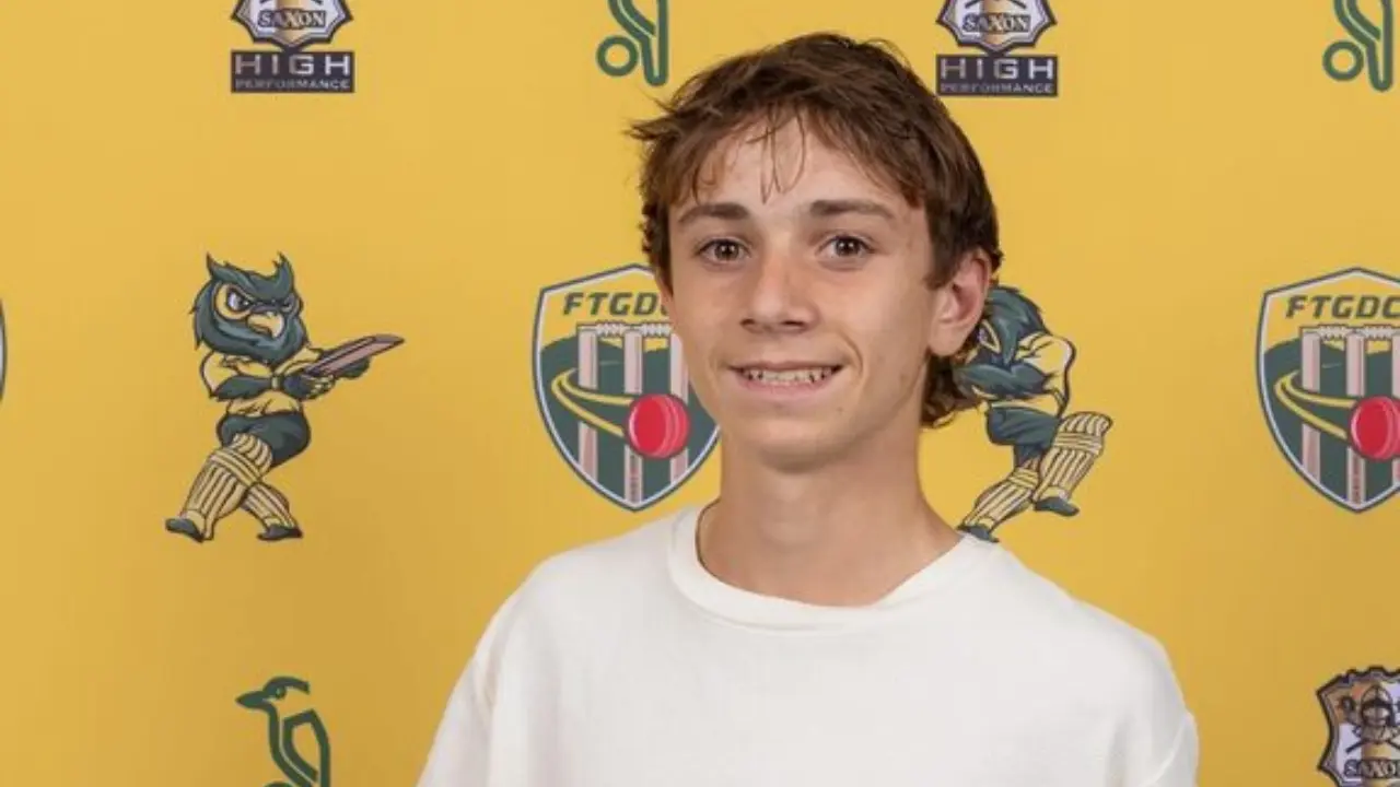 Teenage Australian cricketer dies after being hit by ball Teenage Australian cricketer dies after being hit by ball