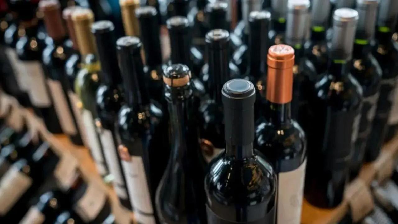 Elecciones de Bihar en 2025: los organismos encargados de hacer cumplir la ley incautan licor por valor de 64,13 millones de rupias