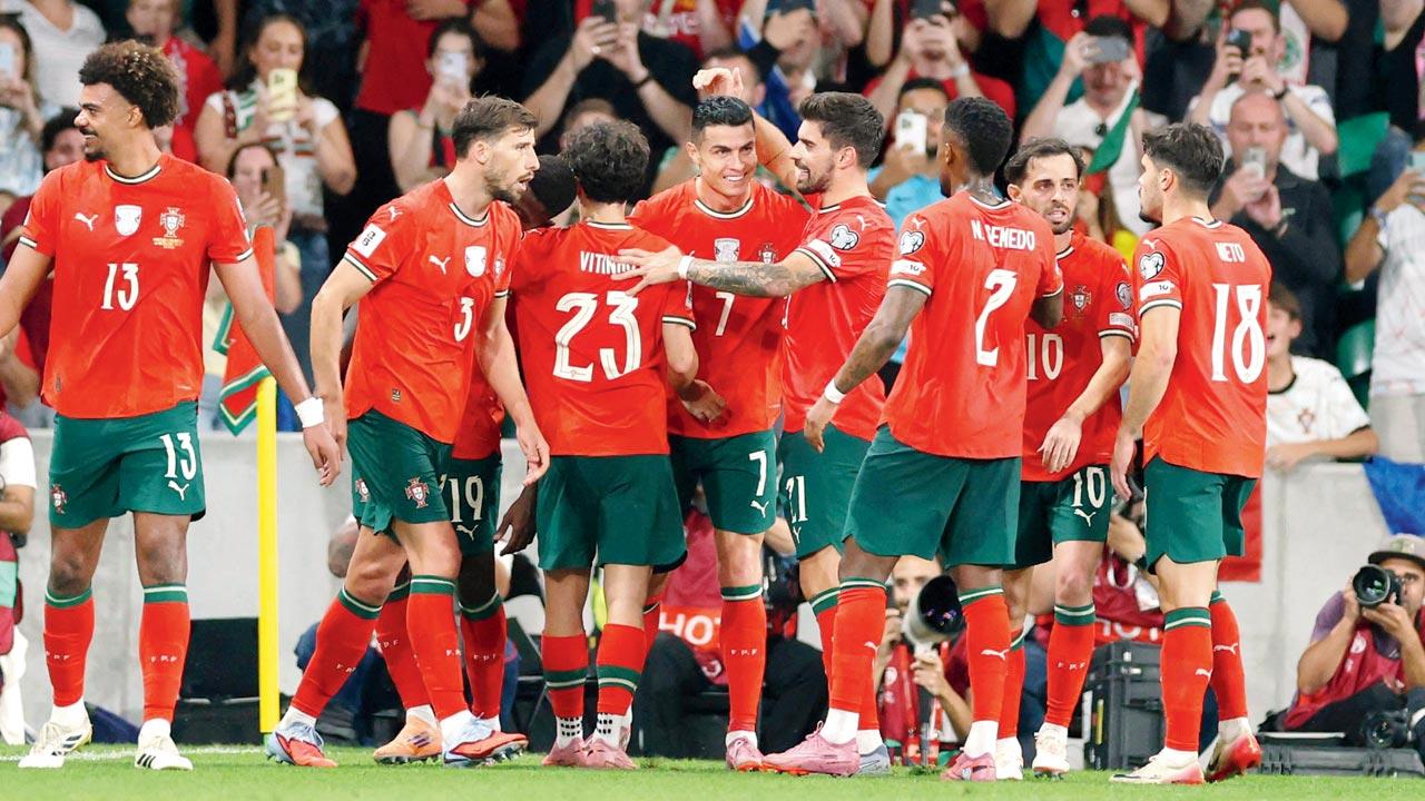 World Cup qualifiers: Portugal draw against Hungary; Ronaldo scripts history