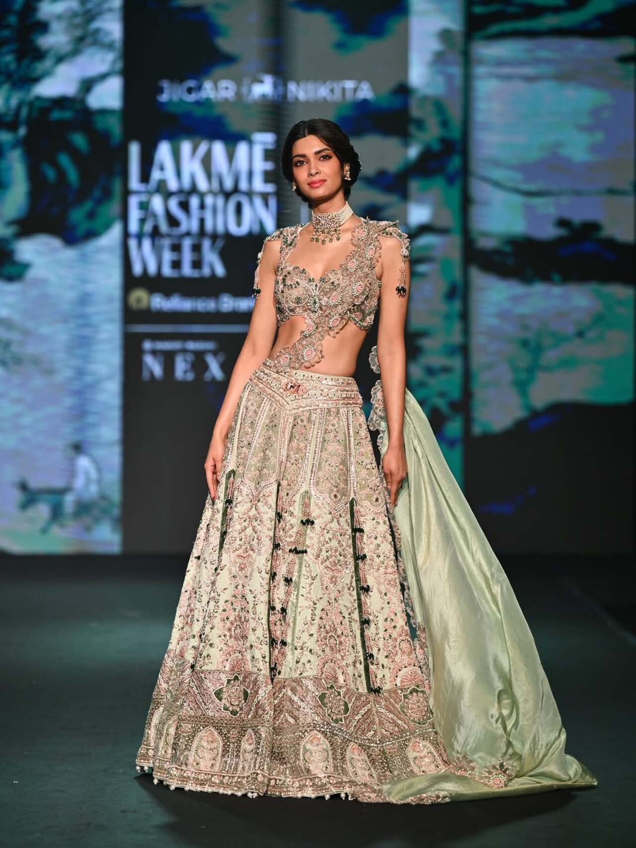 Diana Penty dazzles in a stunning bridal pick from Jigar and Nikita's collection