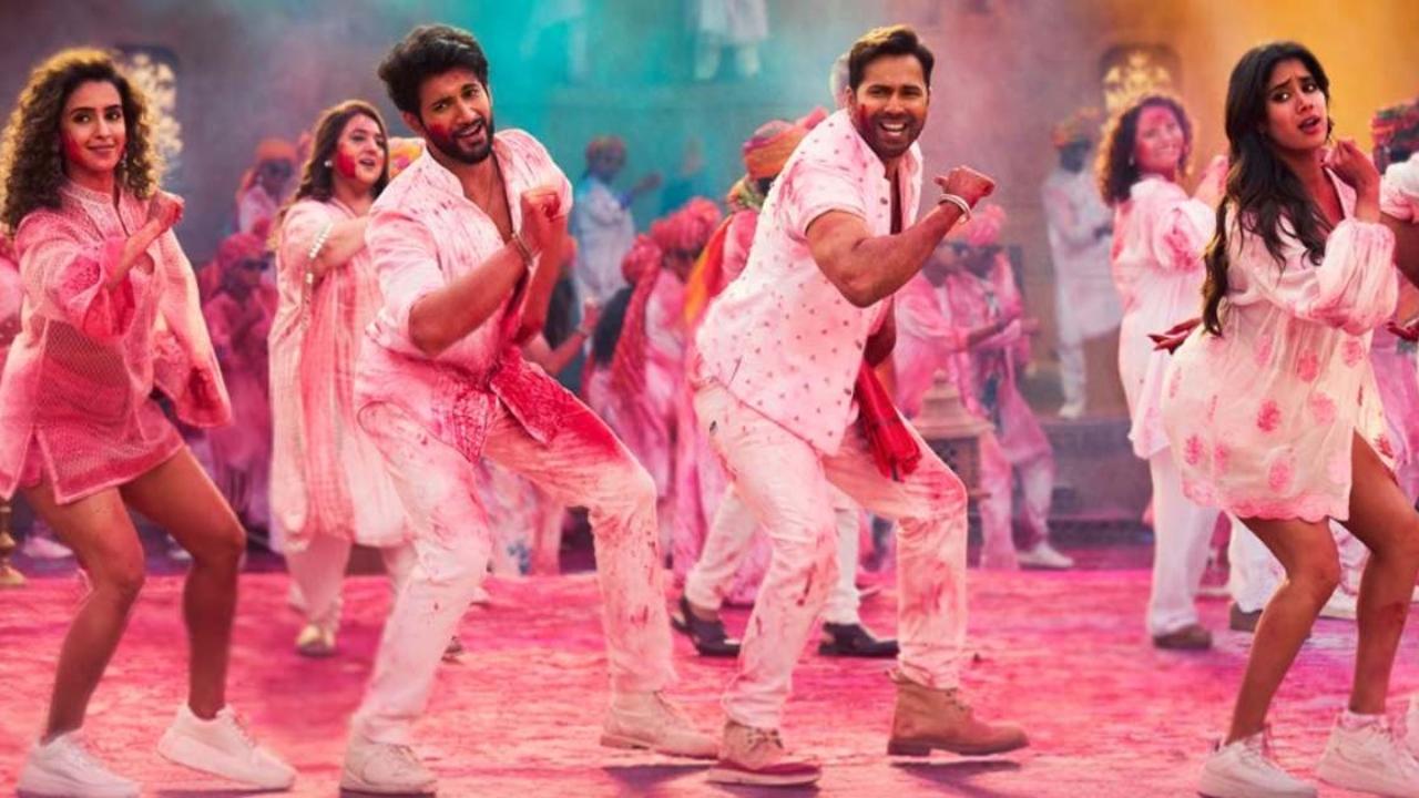 While Panwadi from Sunny Sanskari Ki Tulsi Kumari si touted to be holi number, its catchy beats and peppy rythms makes it a perfect song to brighten up the festival of lights.