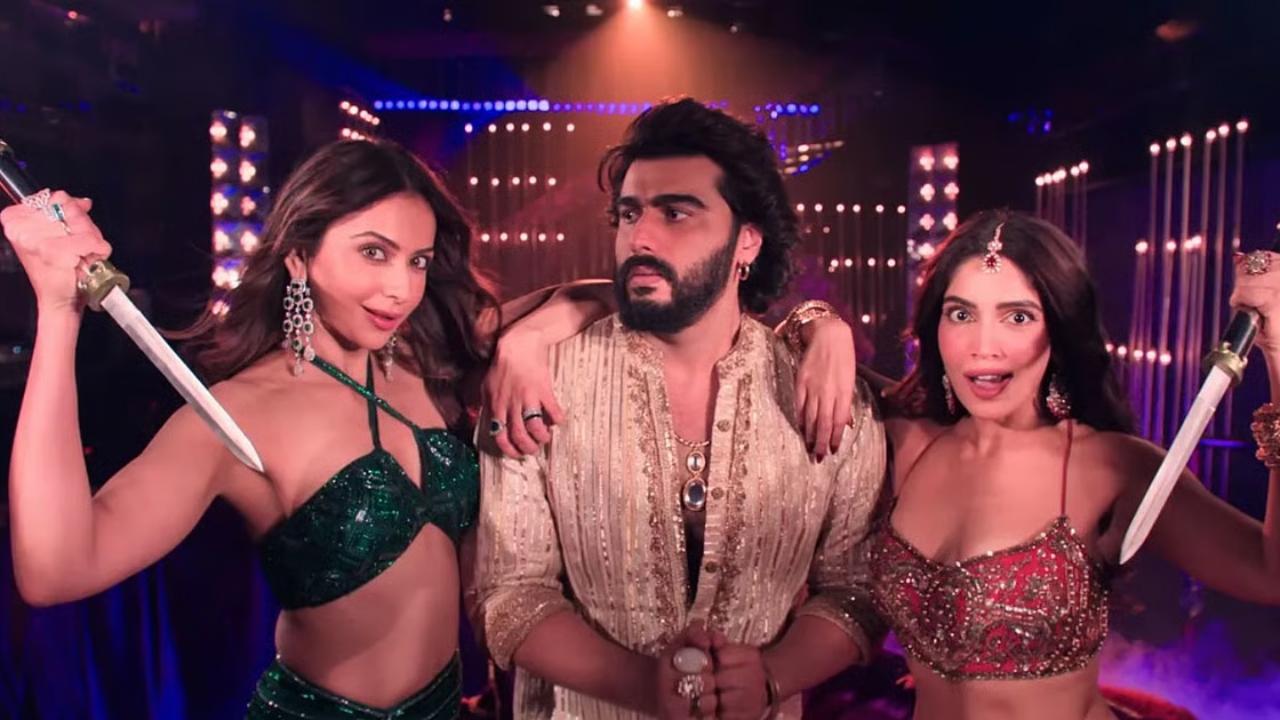 The dance number from Mere Husband Ki Biwi is a remake and has been crooned by Badshah along with Kanika Kapoor, Sharvi Yadav and IP Singh with lyrics by IP Singh and music by Akshay & IP.