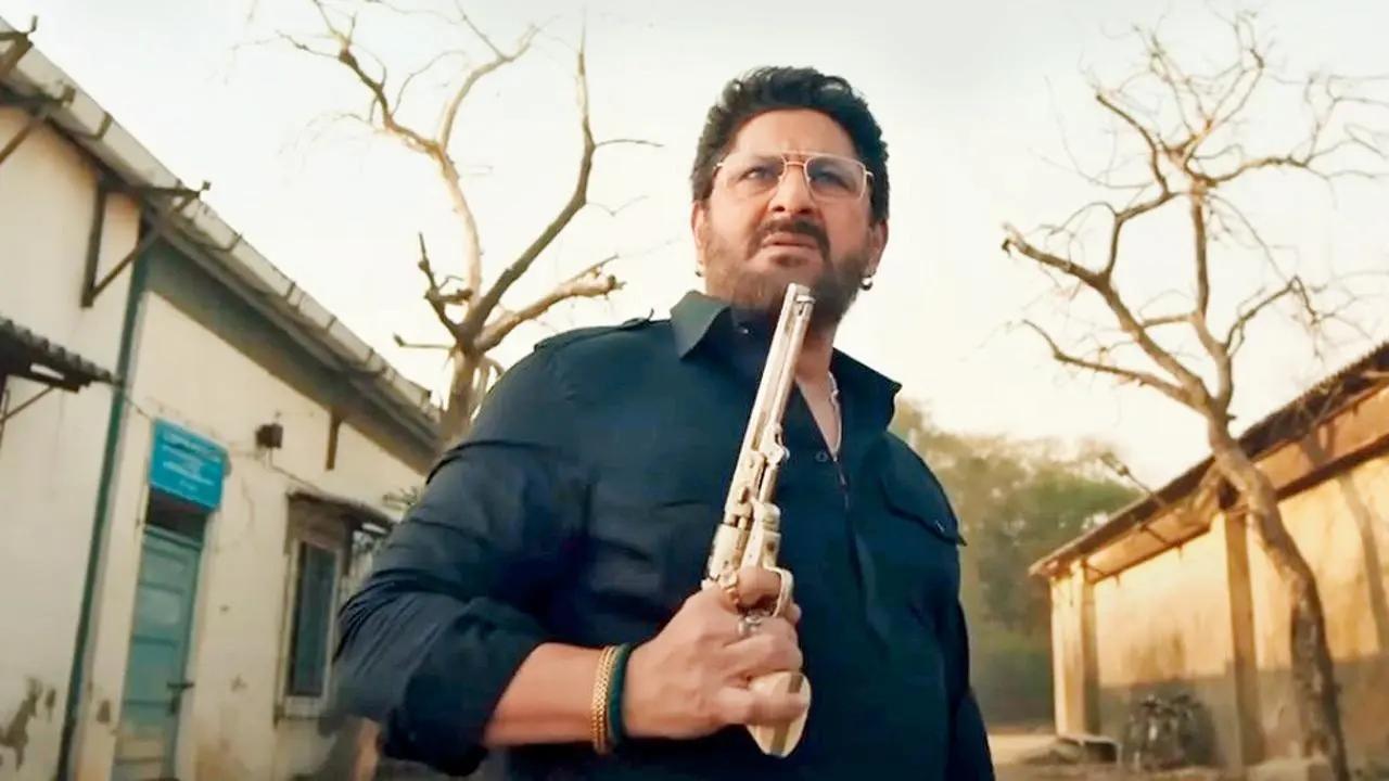 While Aryan Khan's The Ba***ds of Bollywood received critical acclaim, the main highlight of the series remains Arshad Warsi's song Ghafoor, which instantly gets anyone grooving with peppy beats.