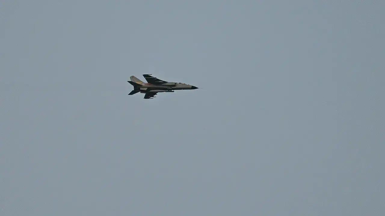 Taiwan detects presence of 9 Chinese sorties, 6 PLAN vessels around strait