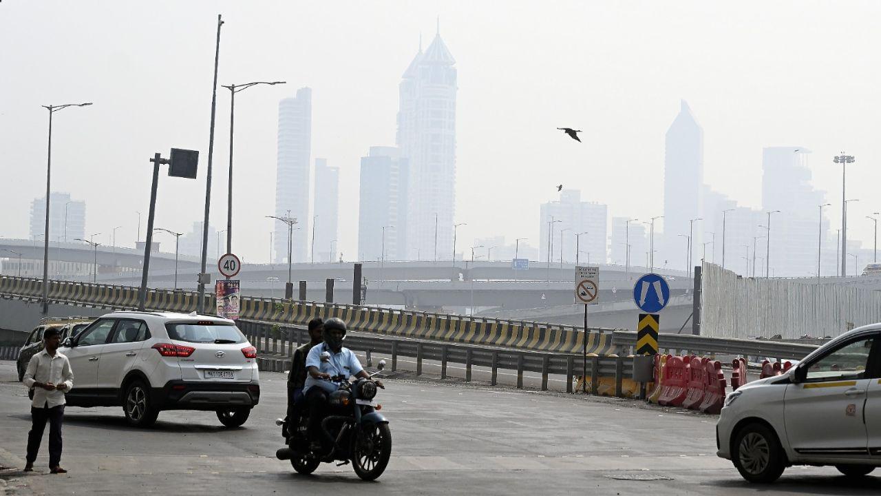 IN PHOTOS: Haze greets Diwali in South Mumbai as temperatures soar