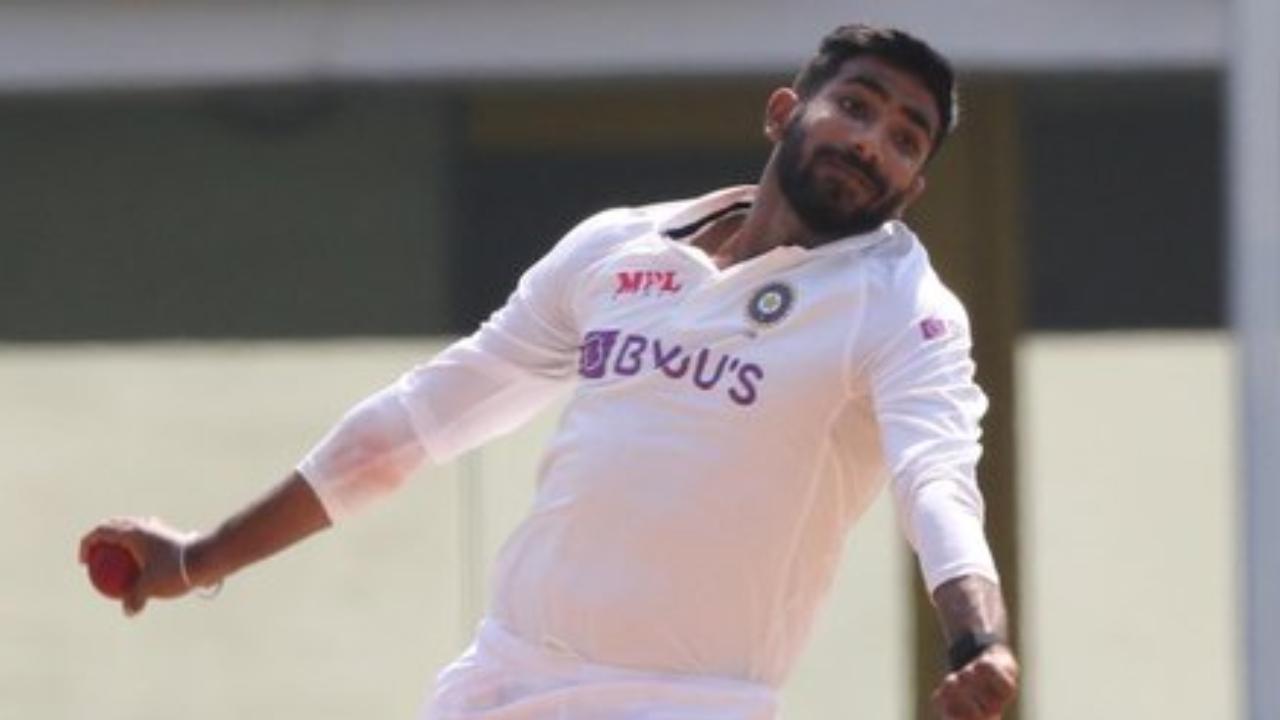 Team India also concluded Day 1 of the first Test match on 121 runs for the loss of two wickets. KL Rahul and Shubman Gill will resume Day 2 with the unbeaten scores of 53 and 18 runs, respectively (Pic: X/@ICC)