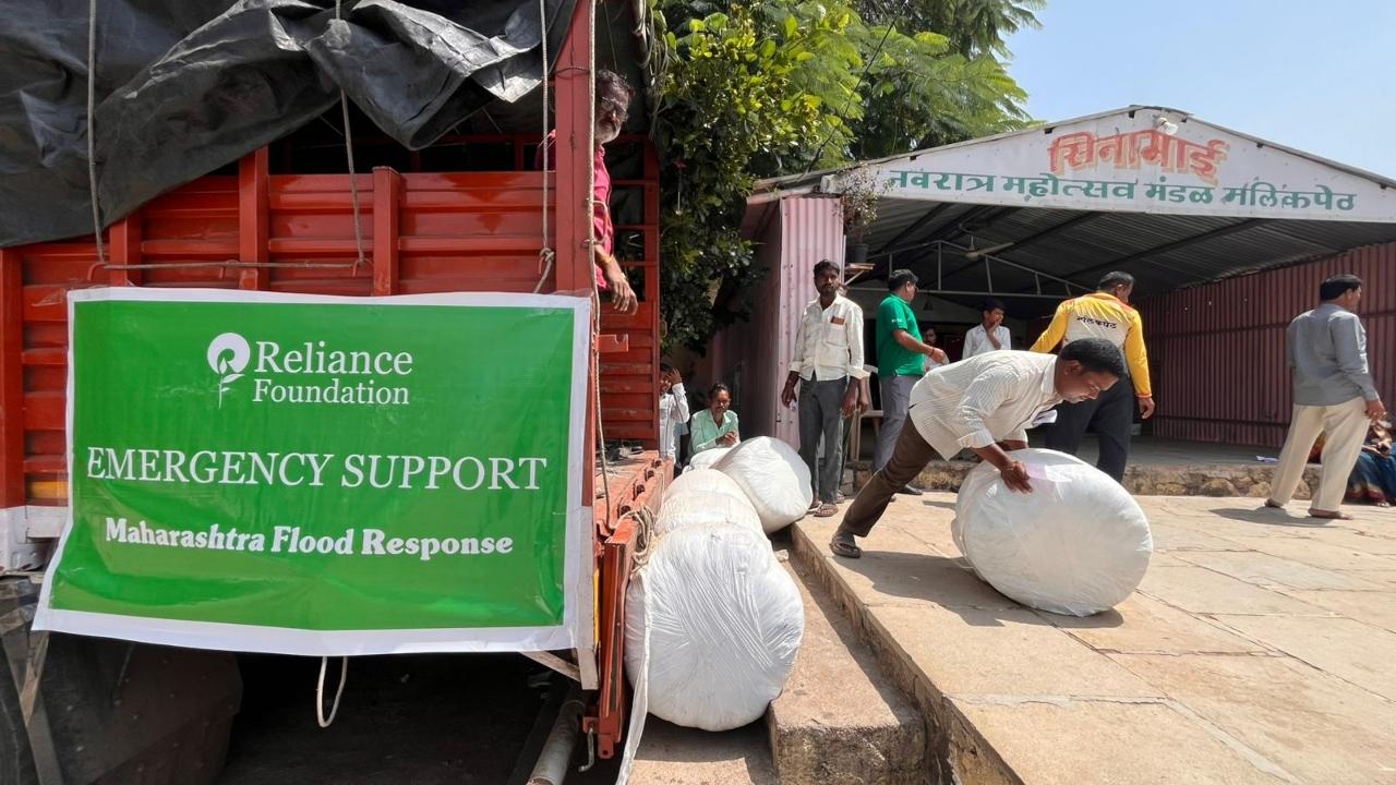 Reliance Foundation steps in to supports 4,000 flood-affected families in Maharashtra’s Solapur and Beed
