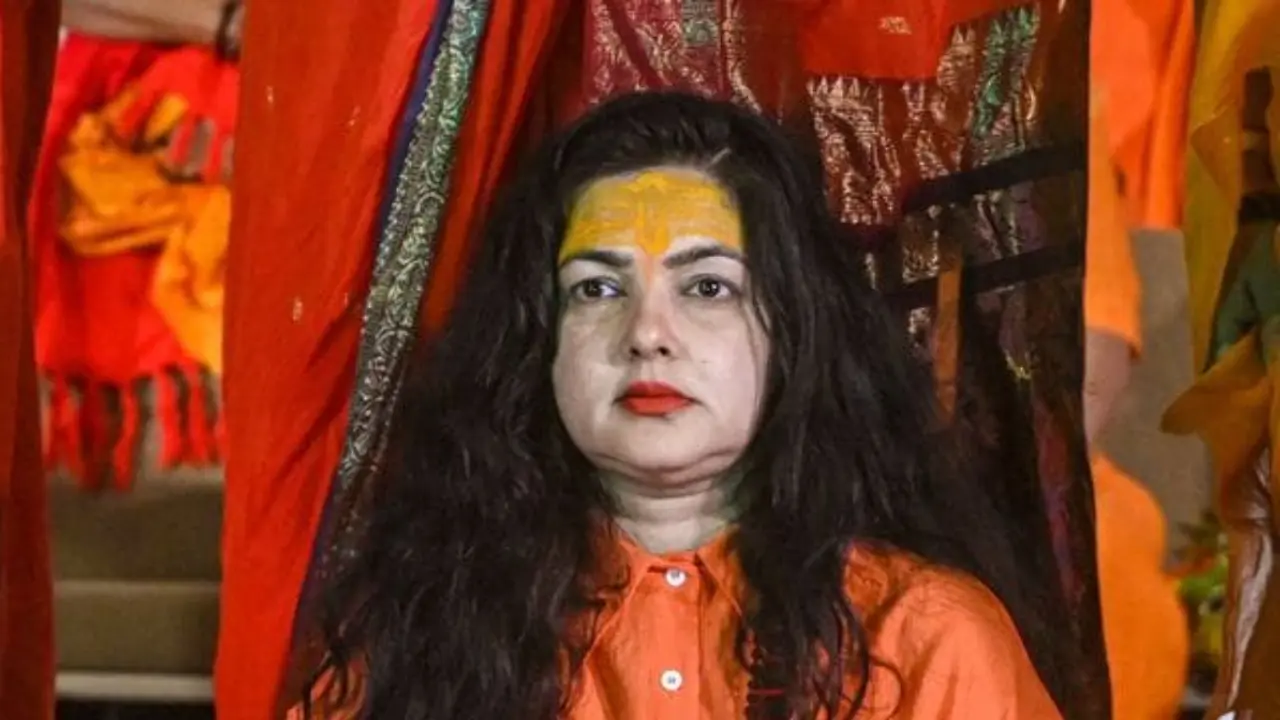 Mamta Kulkarni says Dawood Ibrahim is not a terrorist; clarifies ties with him Mamta Kulkarni says Dawood Ibrahim is not a terrorist; clarifies ties with him