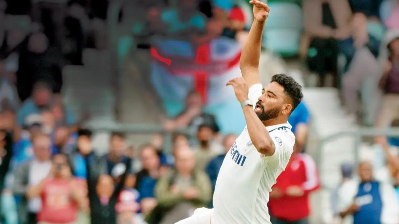 So far, the Indian has played eight Test matches this year and has bowled a total of 262.3 overs. In these many overs, he has registered 37 wickets to his name by conceding 996 runs