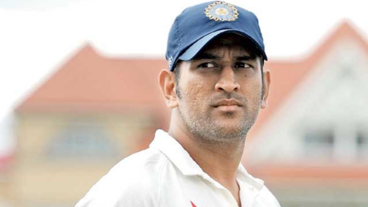 With this, he surpassed legendary former Team India skipper MS Dhoni's tally of 78 maximums in 90 Test matches