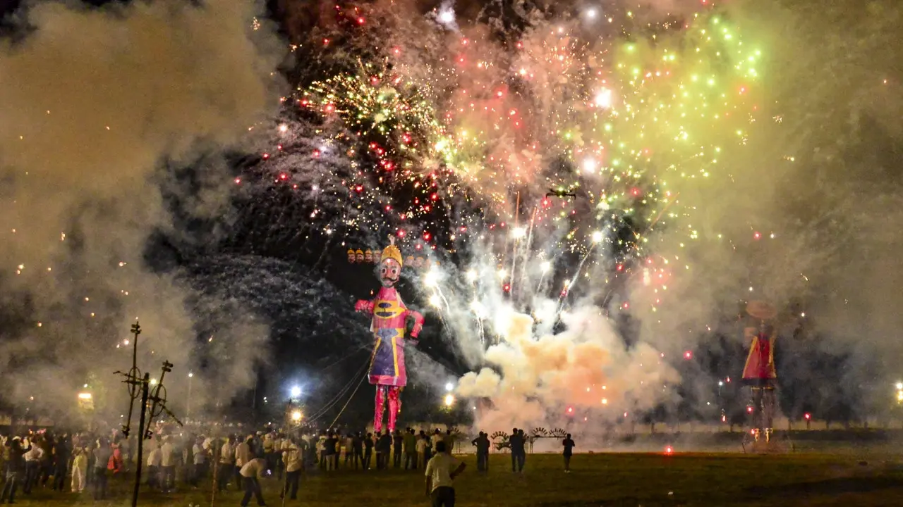 IN PHOTOS: Dussehra celebrations kick off as effigies burn in Jabalpur