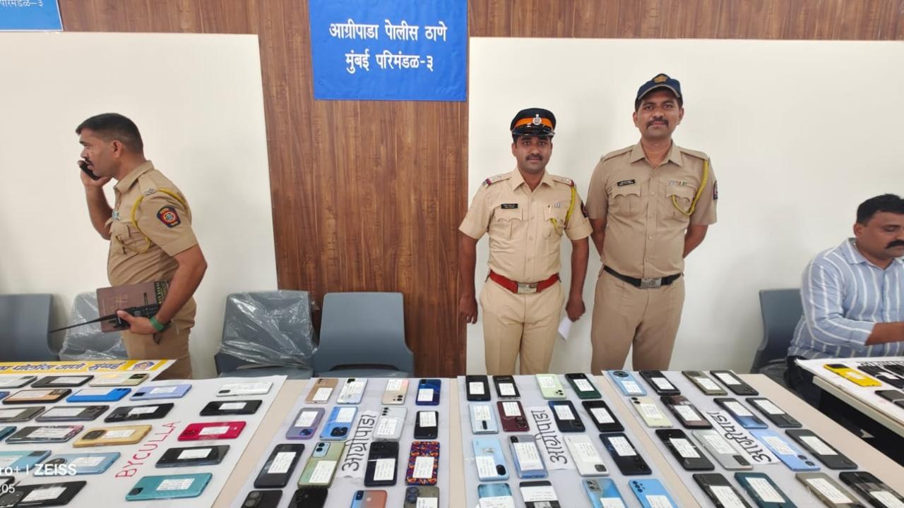 Senior officials said the campaign was aimed at spreading happiness and building trust between the public and police