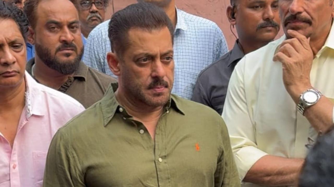 Spotted in the city: Salman Khan at Pankaj Dheer's last rites