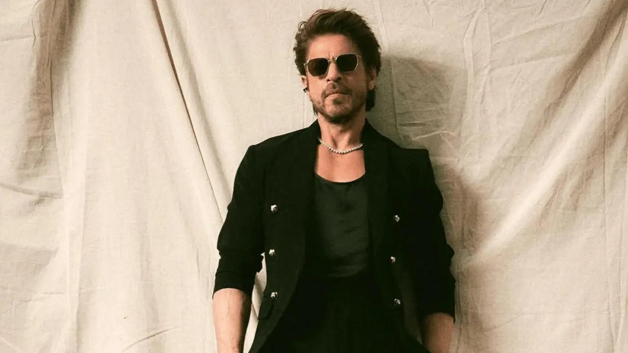 Will Shah Rukh Khan follow annual birthday tradition of greeting fans from Mannat? He reveals