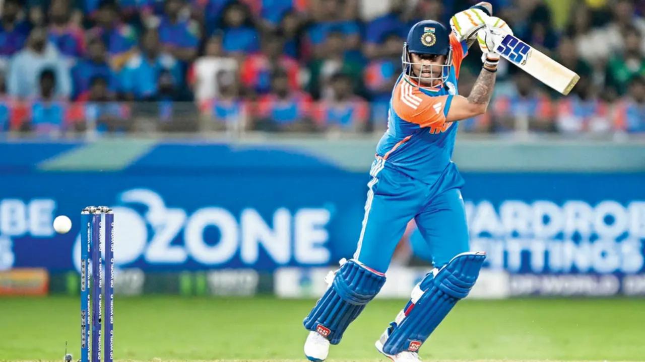 IND vs AUS 1st T20I: Rain stops play! India reach 43 runs in five overs IND vs AUS 1st T20I: Rain stops play! India reach 43 runs in five overs