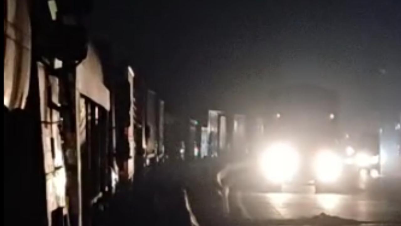 Buses with 170 students stuck for hours in Mumbai-Ahmedabad highway traffic, cops rush to rescue